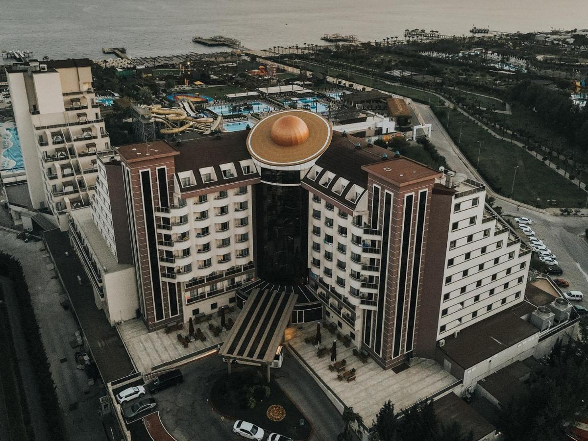 Saturn Palace מלון אנטליה